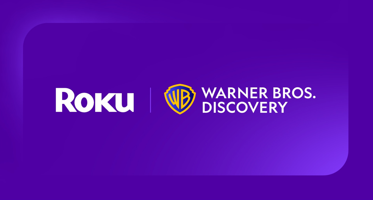La alianza entre Warner Bros. y Roku expande la oferta CTV y formatos publicitarios en México. Imagen: WBD / Roku.