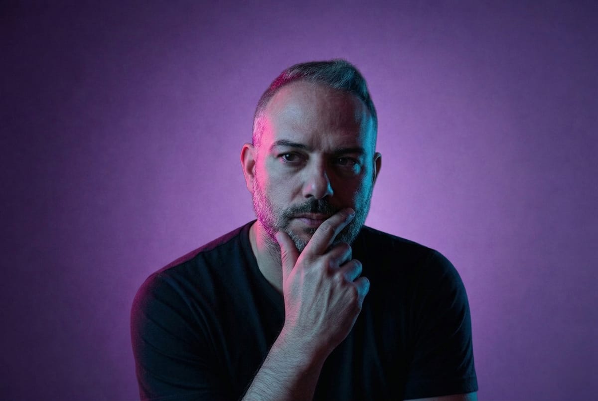 Entre humanos y algoritmos: el nuevo campo de batalla del talento Imagen destacada de la publicación