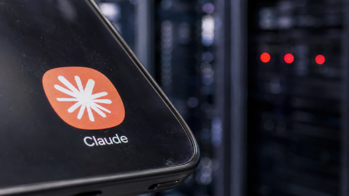 Claude no se rebeló: el fallo de Anthropic que vulnero sistemas informáticos de tres organizaciones y revela el verdadero riesgo de los agentes en AdTech Imagen destacada de la publicación
