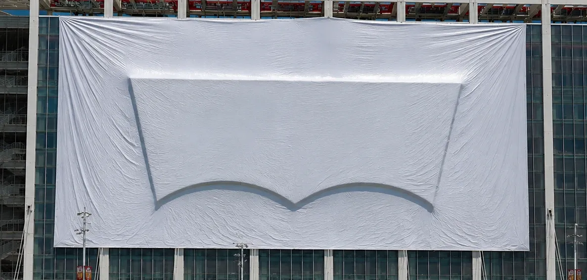Cuando Levi’s convirtió el veto en una lección de branding invisible para la era del MadTech Imagen de la publicación