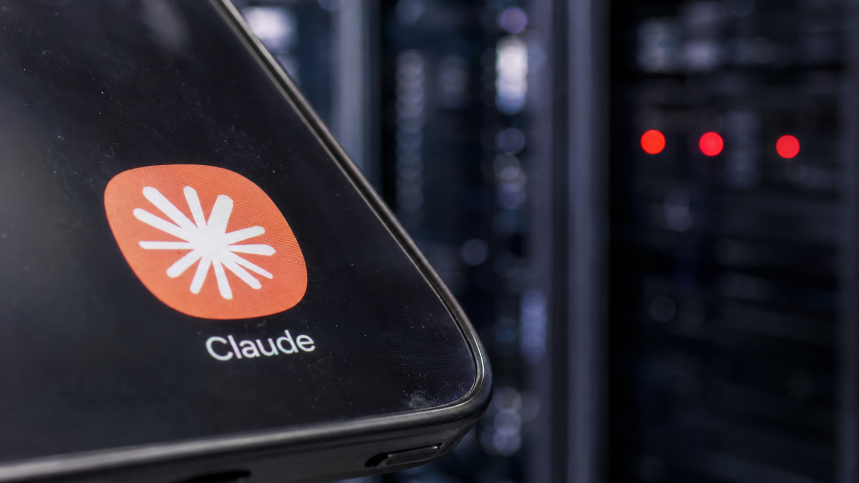 Claude no se rebeló: el fallo de Anthropic que vulnero sistemas informáticos de tres organizaciones y revela el verdadero riesgo de los agentes en AdTech Imagen destacada de la publicación